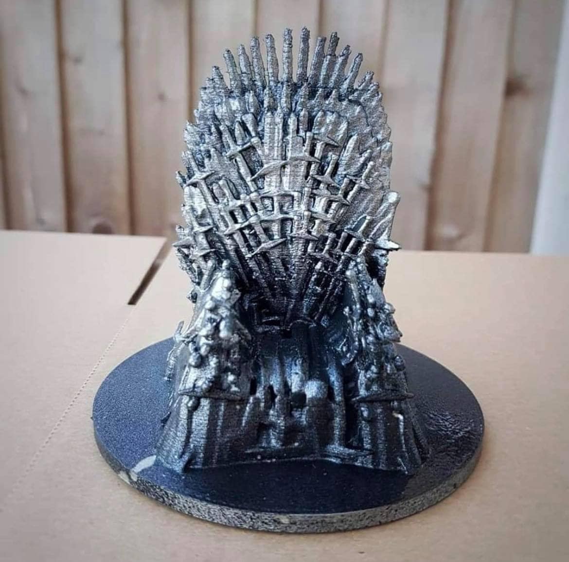 Game of Thrones Iron Throne ornament/cake topper